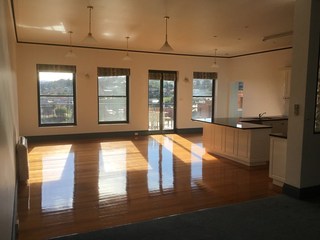 (2016-05-10)