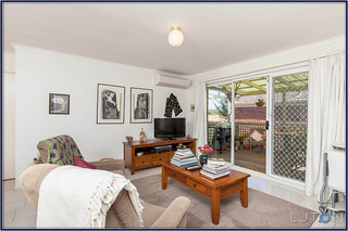 Family Room (2015-03-30)