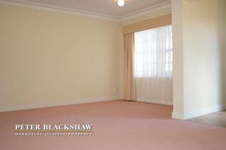 Family Room (2011-02-01)