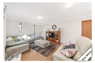 Lounge Room (2012-11-07)