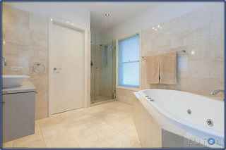 Ensuite (2014-04-23)