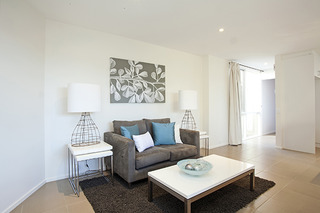 Family Room (2013-09-26)