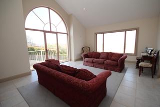 Formal Lounge (2014-09-22)