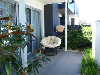 Frontyard (2017-11-01)