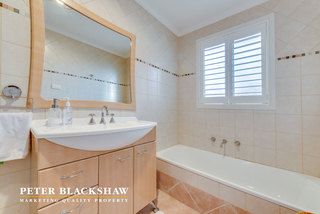 Main Bathroom (2018-11-01)