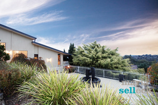 Front of House (2012-05-03)