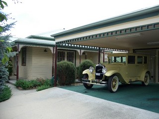view carport 2 house (2007-11-14)