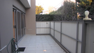 Rear Courtyard (2015-06-10)
