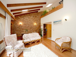 Lounge (2011-11-10)
