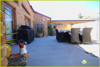 Courtyard (2012-11-21)