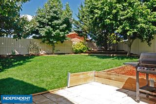 Paved BBQ /garden area (2012-03-07)