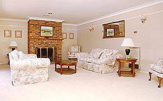 Lounge (2003-10-08)
