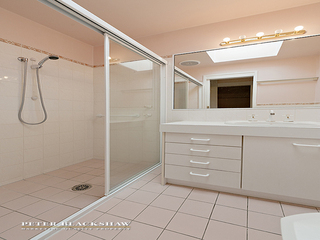 Ensuite (2011-11-10)