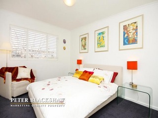Bedroom 2 (2011-05-12)