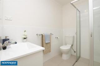 Bathroom (2012-07-25)