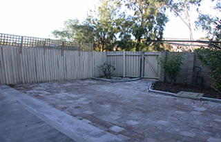 Courtyard (2007-05-21)