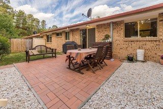 Outdoor Entertaining Area (2017-10-31)