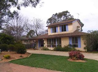 Front of Residence (2005-09-19)