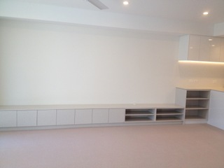 Lounge Room (2015-02-06)