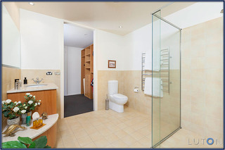 Ensuite (2013-08-08)