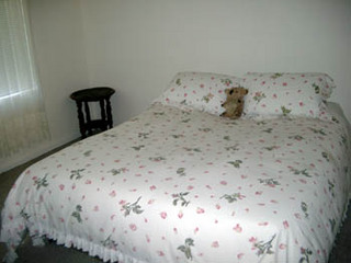 Bed 1 (2003-10-03)