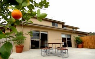 Courtyard (2007-05-02)