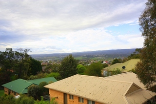 (2010-10-06)