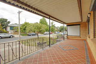 front balcony (2012-11-23)