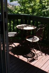 Deck off family room (2011-12-06)