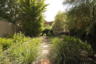 Rear yard (2012-03-15)