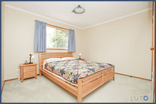 Bedroom 2 (2011-01-18)