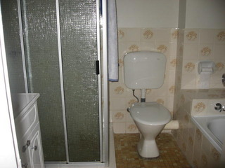 (2013-03-12)