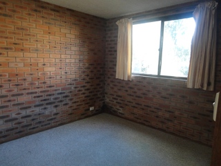 Bedroom (2014-11-03)