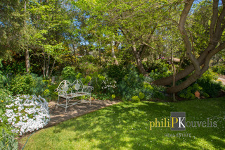 Front garden (2014-10-08)