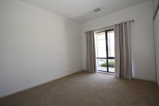 Bedroom 3 (2015-09-15)