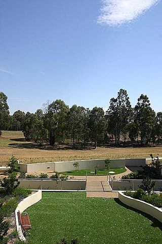 View (2006-11-21)