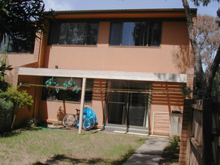 Rear (2004-11-04)
