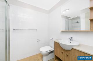Bathroom (2017-07-12)