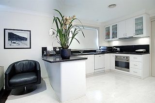 Kitchen (2005-07-07)