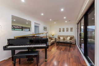 Family Room (2019-10-21)