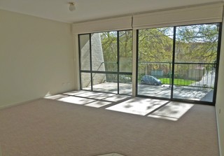 Living room (2016-05-04)