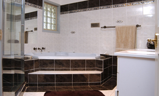 Bathroom (2003-10-17)