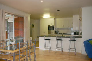 Family room (2005-09-07)