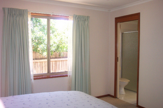 Master bedroom (2004-11-18)
