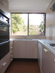 Kitchen (2014-09-24)