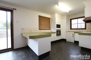Kitchen (2013-05-01)