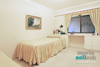 Bedroom 4 (2010-09-16)
