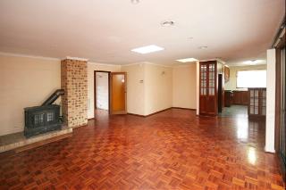 Lounge (2008-01-08)