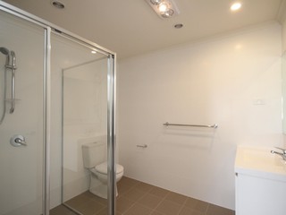Bathroom (2017-01-03)