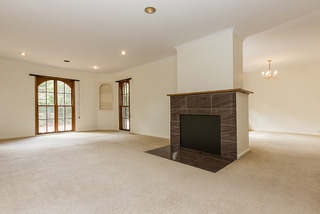 Living Room (2015-09-29)